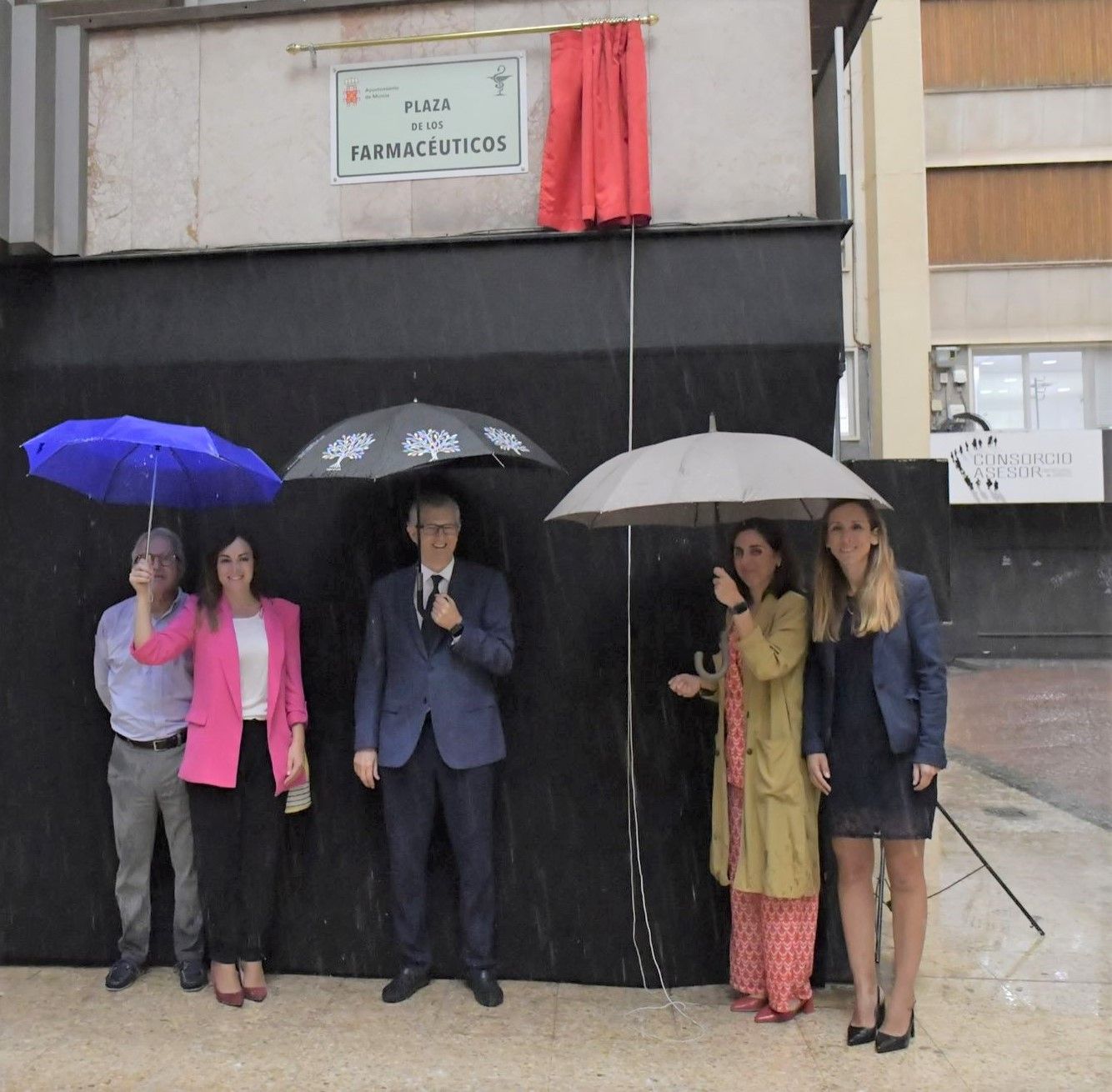 Inaugurada La Plaza De Los Farmac Uticos En Murcia