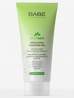 STOP AKN Exfoliating Cleansing Gel de BABÉ